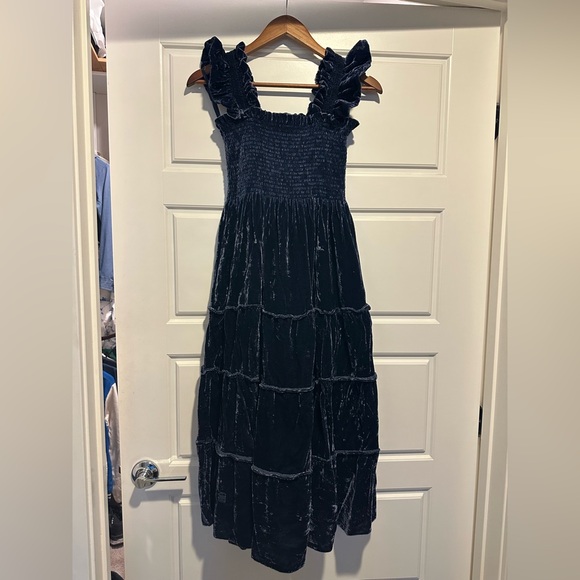 Hill House Dresses & Skirts - Hill House Blue Velvet Ellie Dress